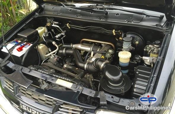 Isuzu Crosswind Manual 2008 in Philippines - image