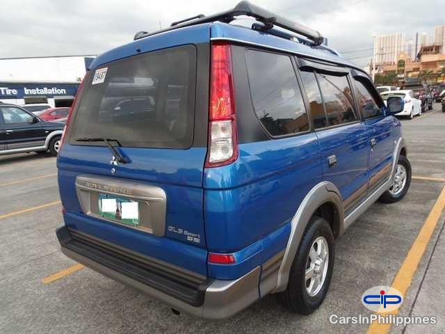 Mitsubishi Adventure Manual 2013 - image 3