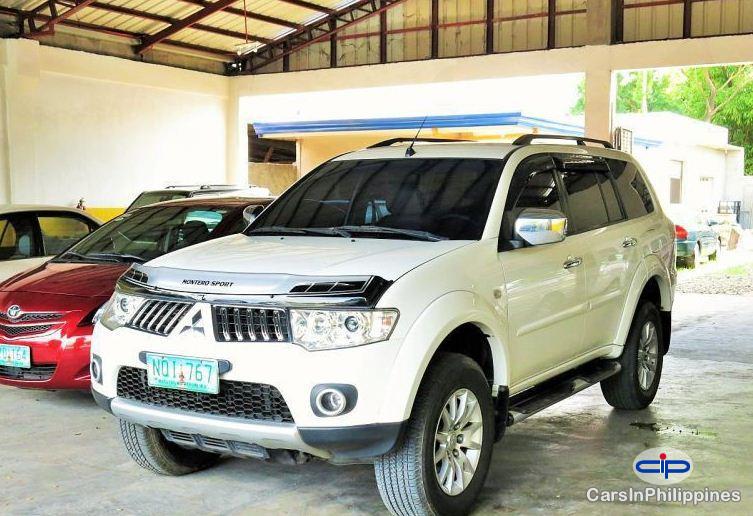Picture of Mitsubishi Montero Sport