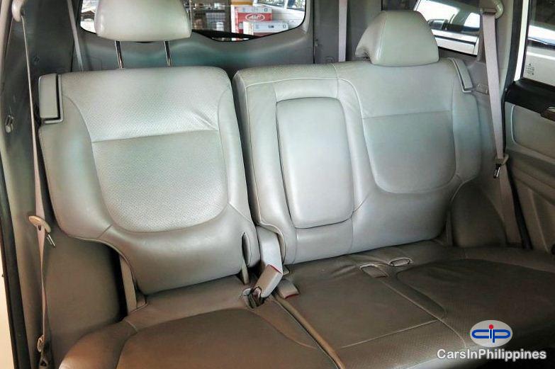 Mitsubishi Montero Sport - image 5