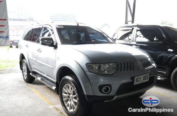 Picture of Mitsubishi Montero Sport