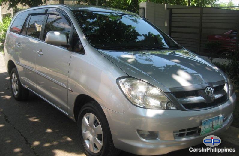 Picture of Toyota Innova Manual 2005