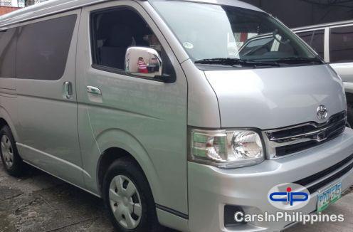 Picture of Toyota Hiace Manual 2011