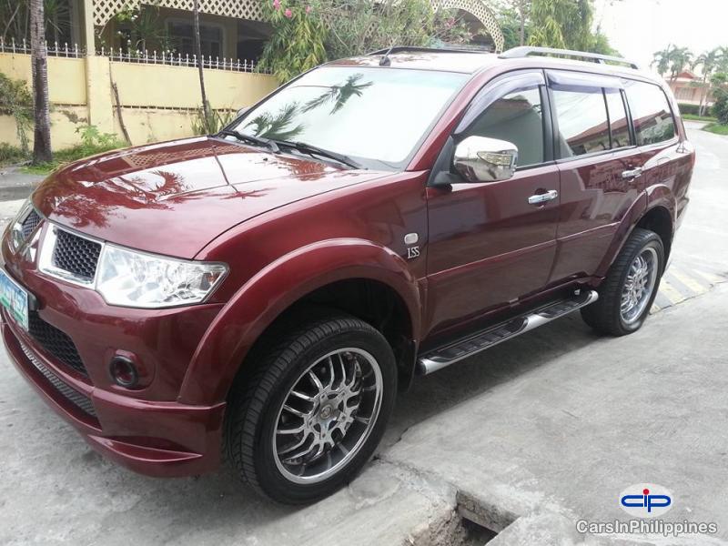 Picture of Mitsubishi Montero Sport Automatic 2010