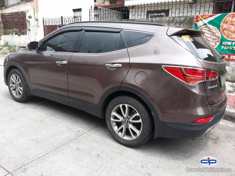 Hyundai Santa Fe Automatic 2013 - image 3