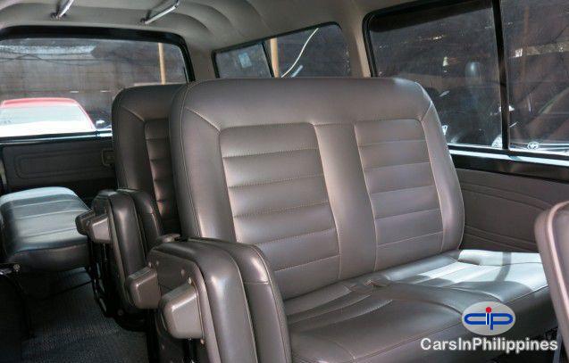 Nissan Urvan Automatic - image 7