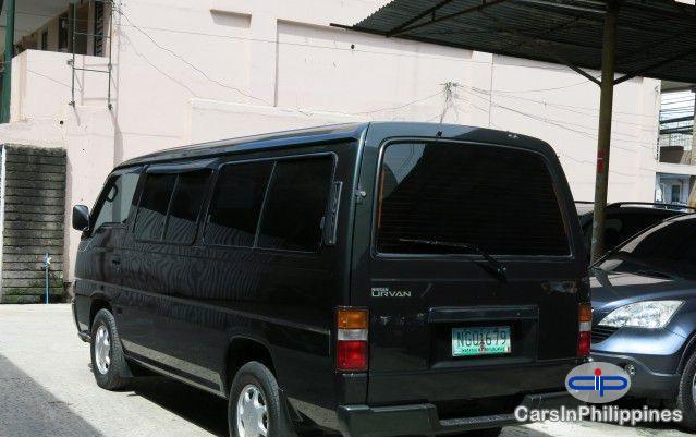 Nissan Urvan Automatic - image 8