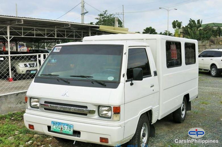 Picture of Mitsubishi L300 2010