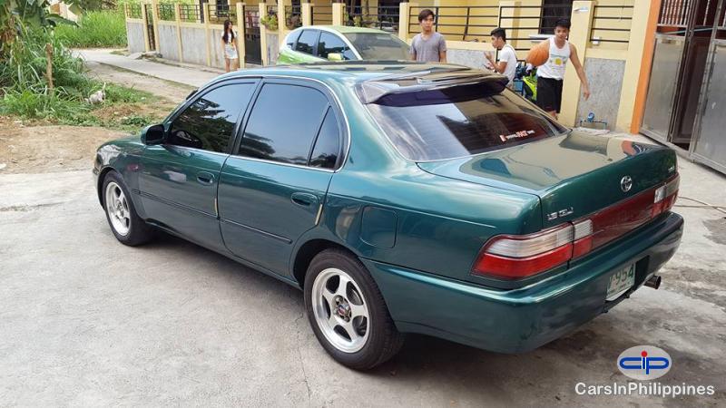 Toyota Corolla Manual - image 2