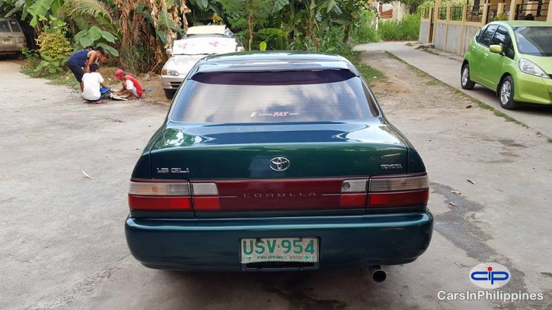 Toyota Corolla Manual - image 3