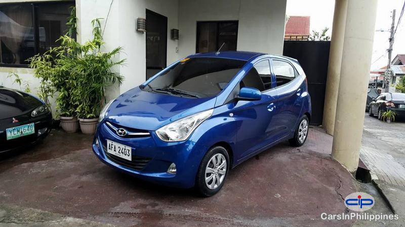 Pictures of Hyundai Eon Automatic