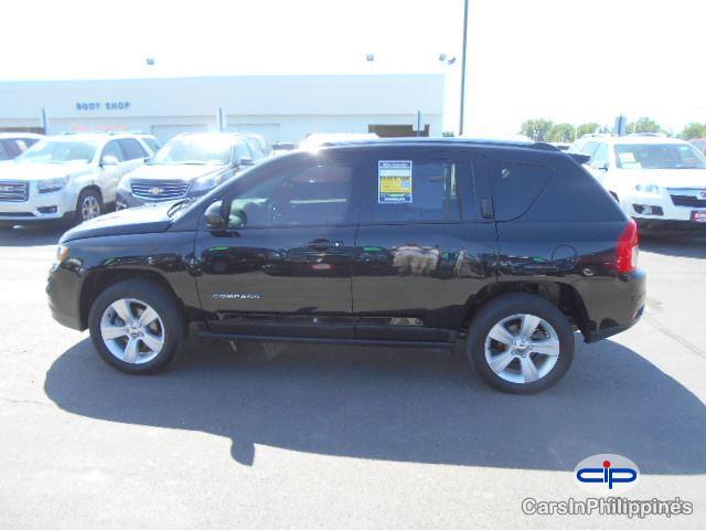 Pictures of Jeep Compass Automatic 2013