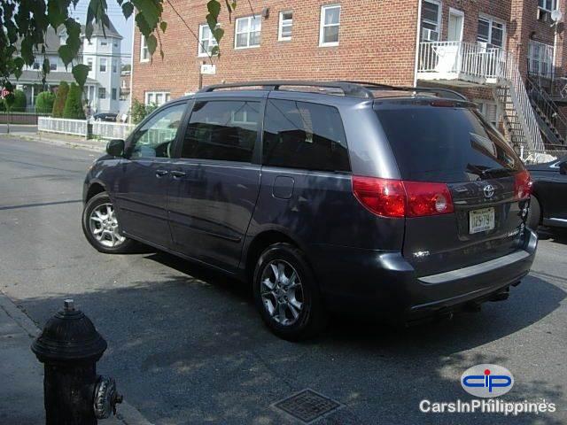 Toyota Sienna Automatic 2006