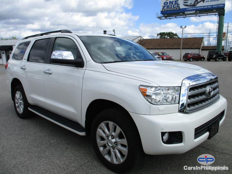 Toyota Sequoia Automatic 2012 - image 3