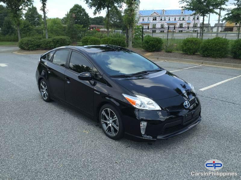 Toyota Prius Automatic 2012 - image 9