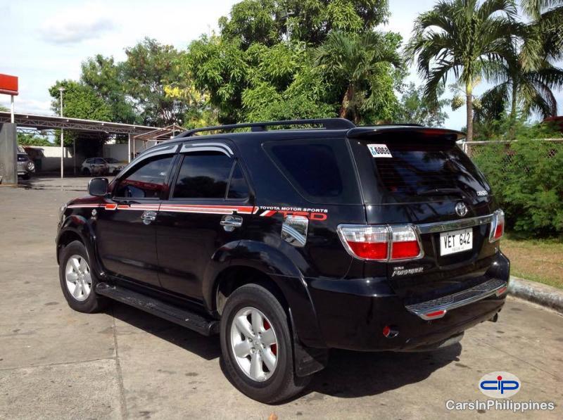 Toyota Fortuner Manual 2010 in Biliran