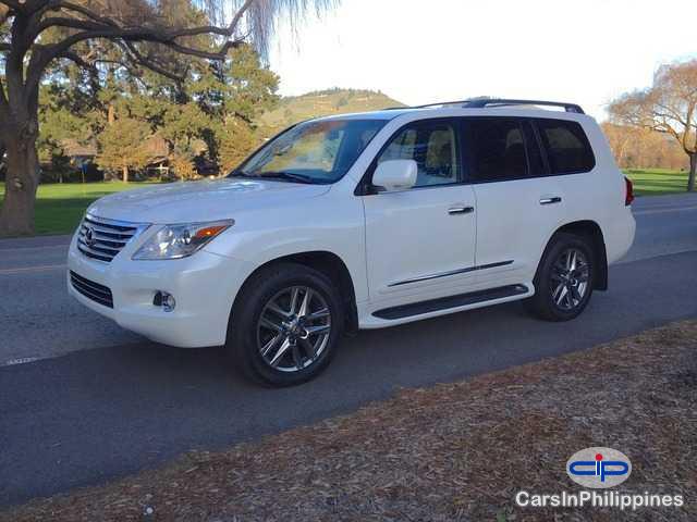 Pictures of Lexus LX Automatic 2009