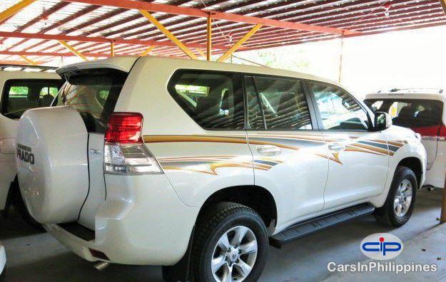Toyota Land Cruiser Prado in Metro Manila