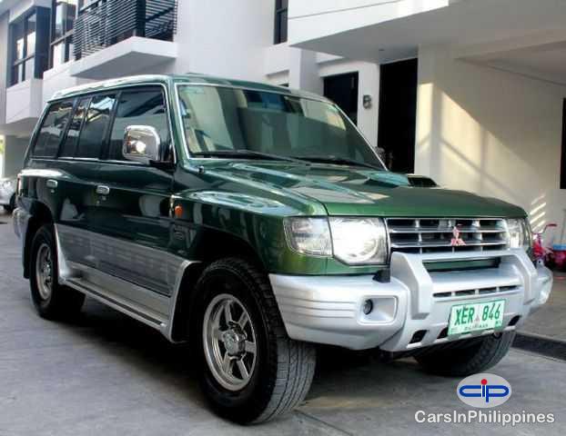 Picture of Mitsubishi Pajero Manual 2003