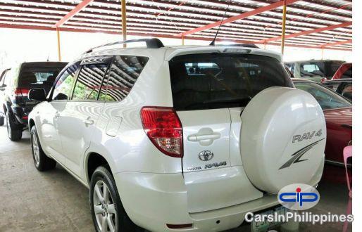 Toyota RAV4 in Quezon