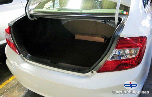 Honda Civic Automatic 2012 - image 12