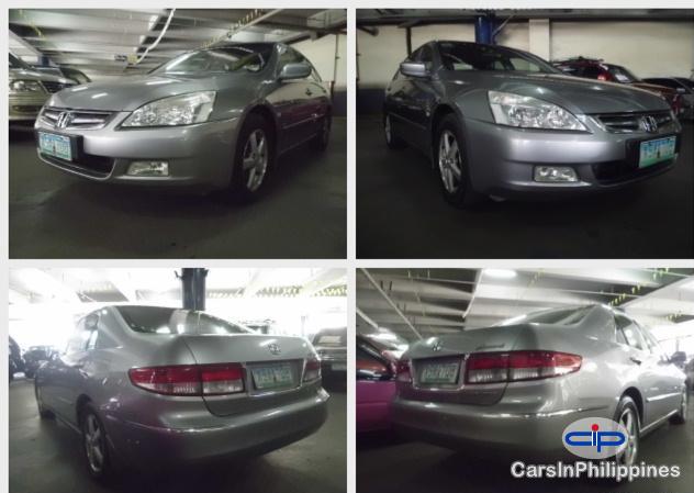 Honda Accord 2005 - image 2