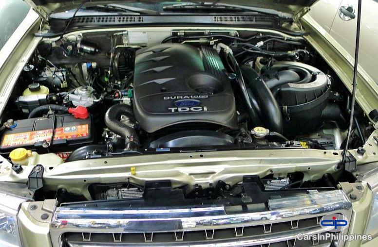 Ford Everest in Occidental Mindoro - image