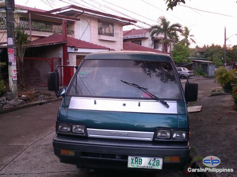 Picture of Hyundai Manual 2002