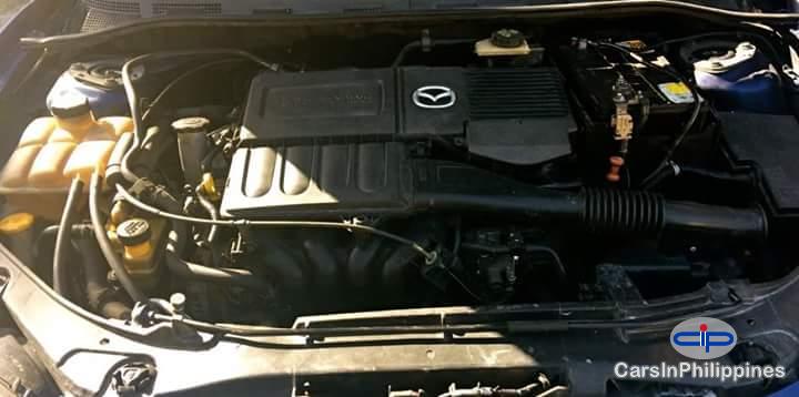 Mazda Mazda3 Automatic - image 4