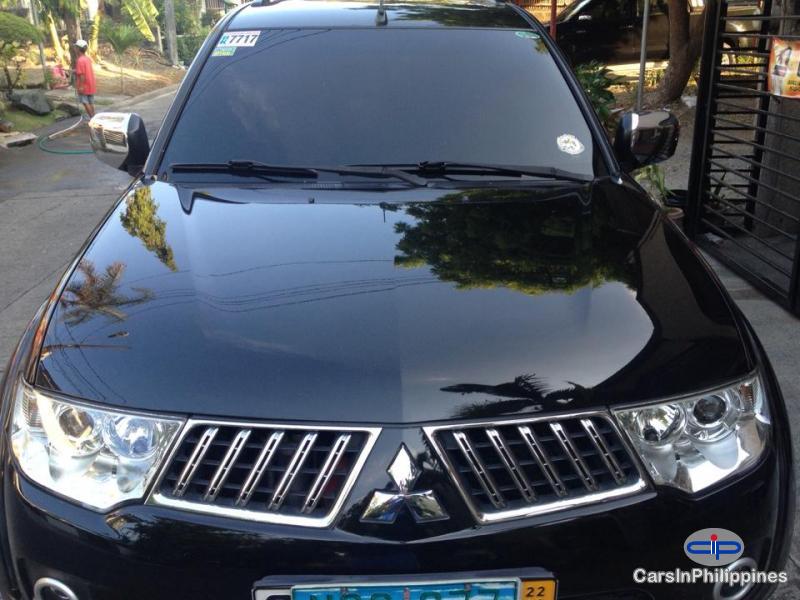 Mitsubishi Montero Sport Automatic