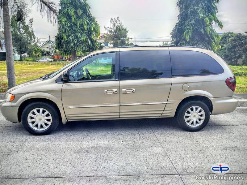 Picture of Chrysler Town n Country Automatic in Philippines