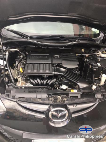 Mazda Mazda2 Automatic - image 6