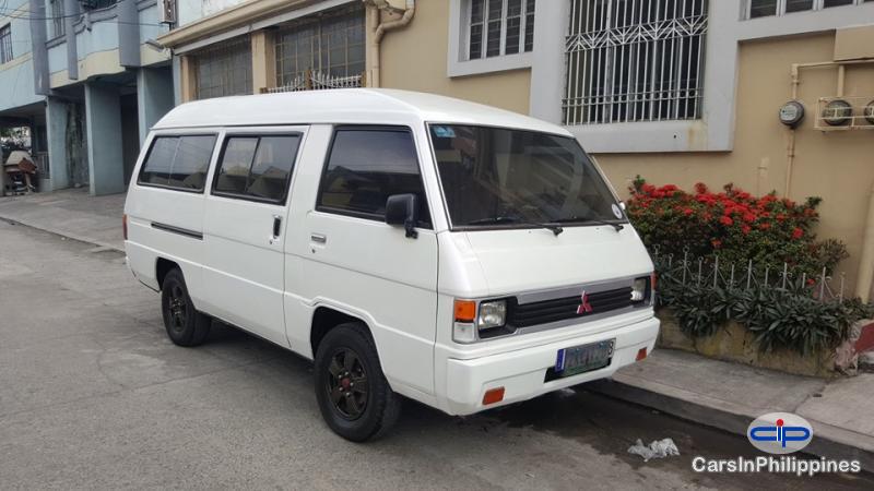 Mitsubishi L300 Manual in Antique - image