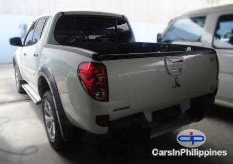 Mitsubishi Strada Automatic 2010 in Philippines