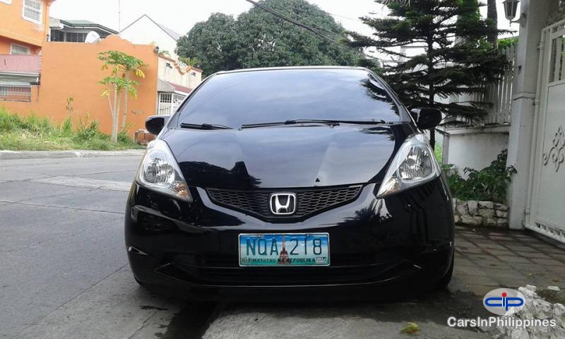 Picture of Honda Jazz Manual 2010