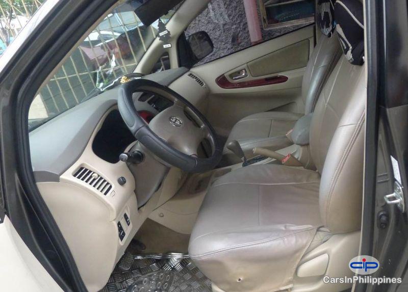 Toyota Innova Automatic 2005 - image 3