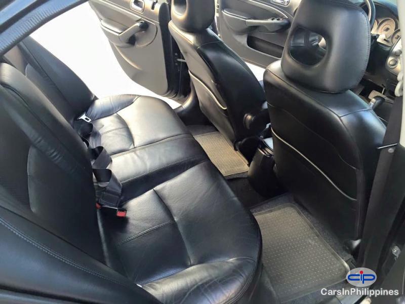 Honda Civic Automatic - image 4