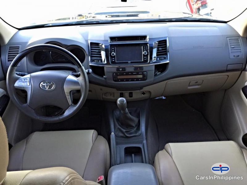 Toyota Fortuner Automatic 2013
