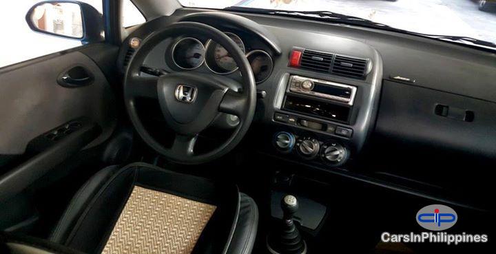 Honda Jazz Automatic - image 4