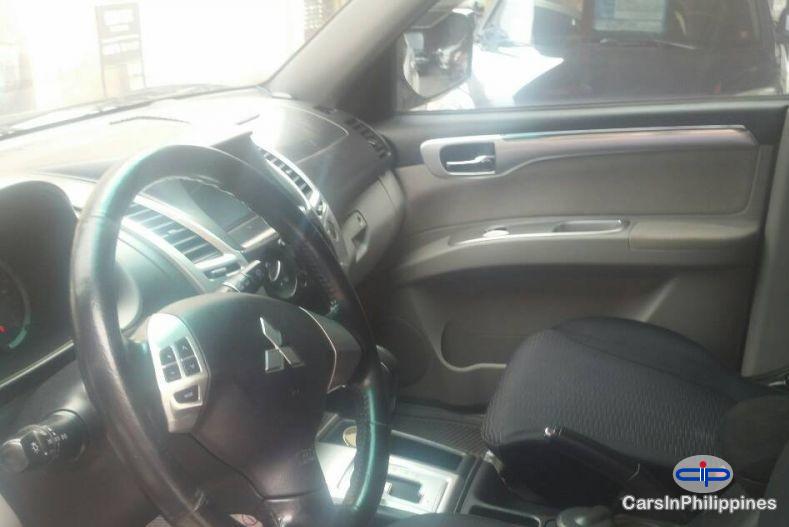 Mitsubishi Montero Sport Automatic 2011