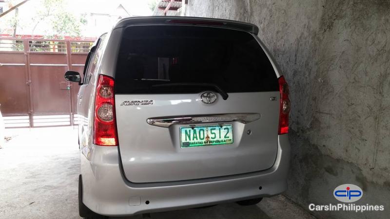 Picture of Toyota Avanza Manual 2009