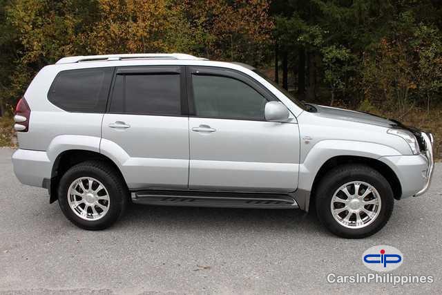 Toyota Land Cruiser Automatic 2006 - image 2