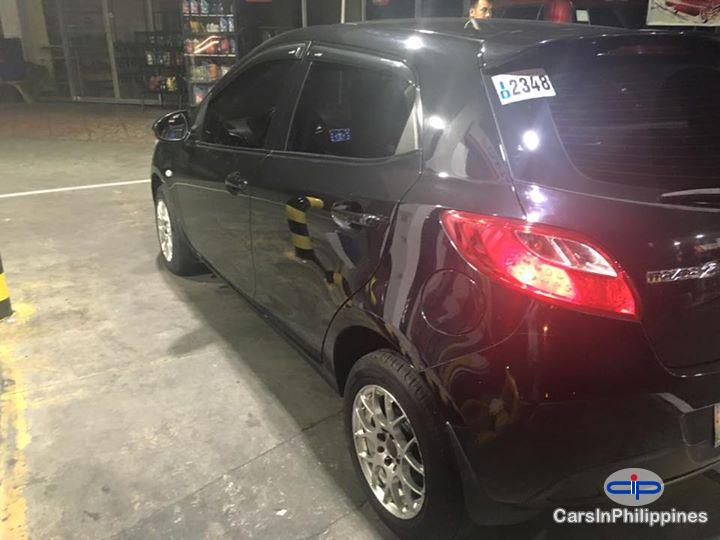 Mazda Mazda2 Automatic 2011 - image 2