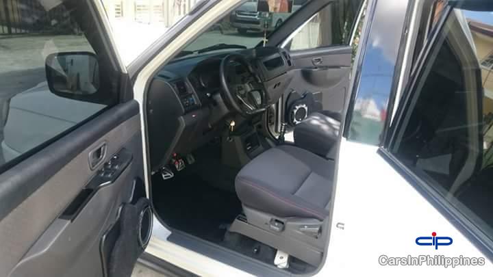 Mitsubishi Adventure Automatic 2011