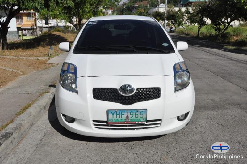 Toyota Yaris Automatic - image 5