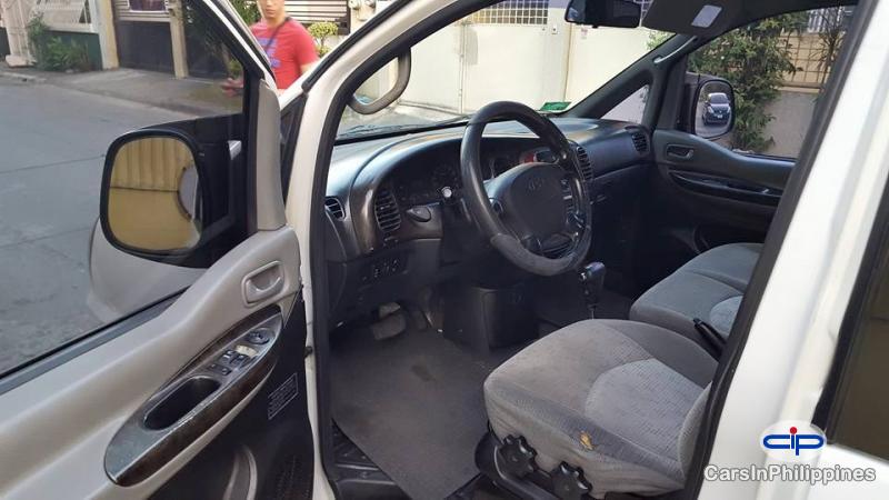 Hyundai Starex Automatic - image 7