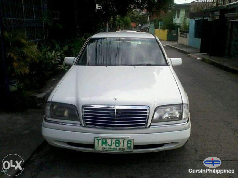 Mercedes Benz C-Class Automatic - image 7
