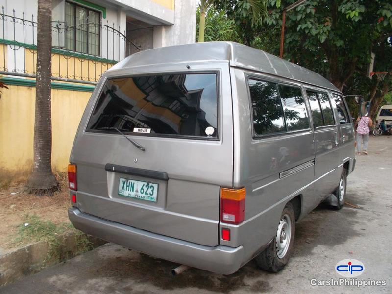 Picture of Mitsubishi L300 Manual