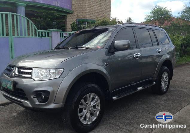 Picture of Mitsubishi Montero Sport Automatic 2013
