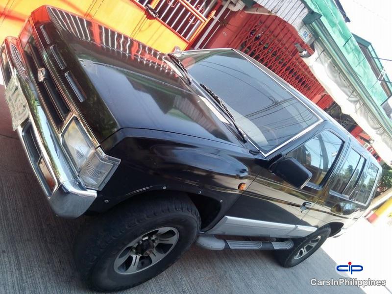 Nissan Terrano Automatic - image 4